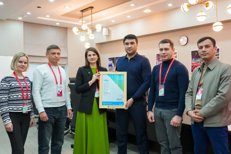 Вручение международного сертификата EDGE для распределительного центра Korzinka